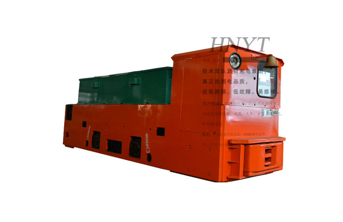 新疆湘潭8噸蓄電池式電機車(110V/140V440AH)